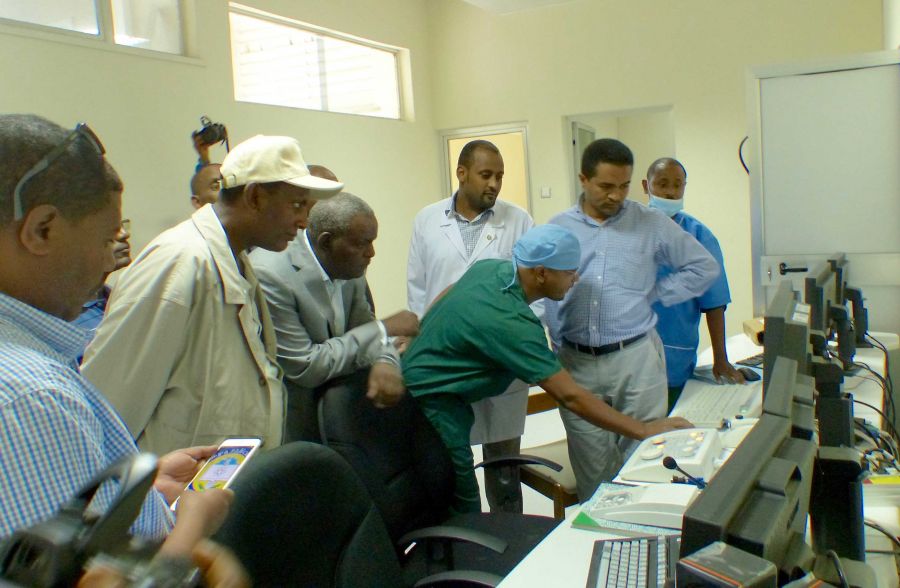 Tigray Pirme Minister visits Ayder Cath Lab July 2016