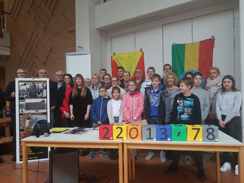 Die WAZ berichtet über den Spendelauf der Holzkamp Schule 2016