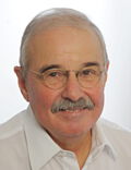 Dr.Christian J. Leuner